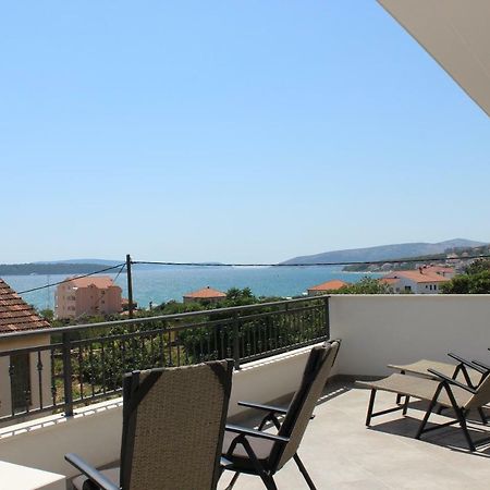 Apartment Luce Trogir Ngoại thất bức ảnh